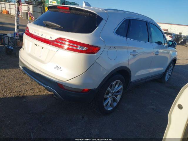 Lincoln MKC Image 15