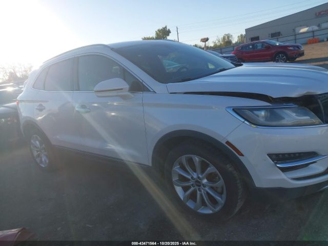 Lincoln MKC Image 11