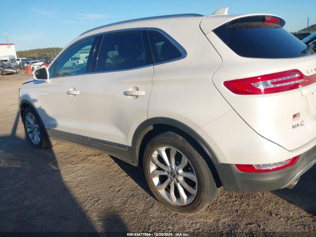 Lincoln MKC Image 16