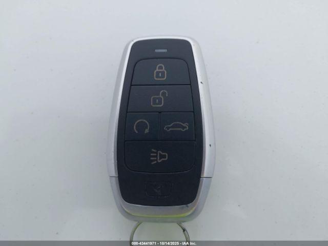 Dodge Challenger Image 19