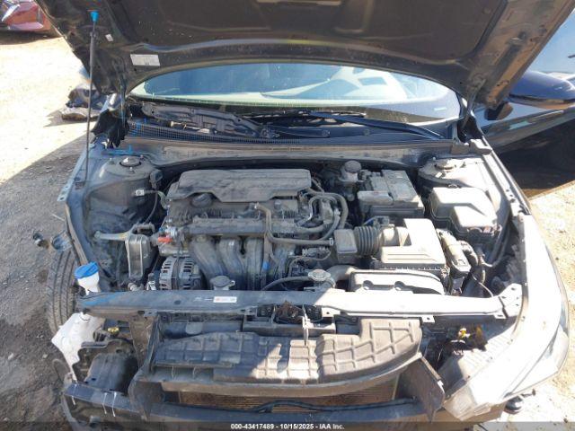 Hyundai ELANTRA Sel Image 11