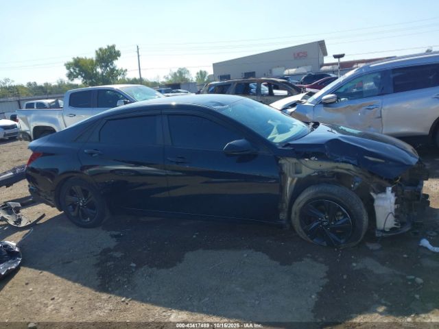 Hyundai ELANTRA Sel Image 16