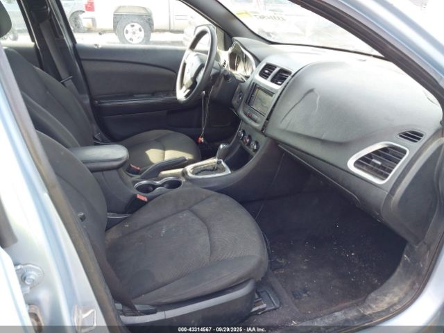 Dodge Avenger Se Image 7