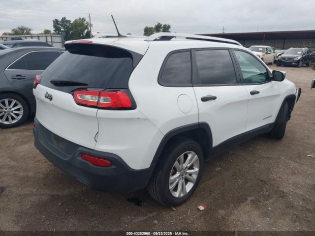 Jeep Cherokee Sport Image 3