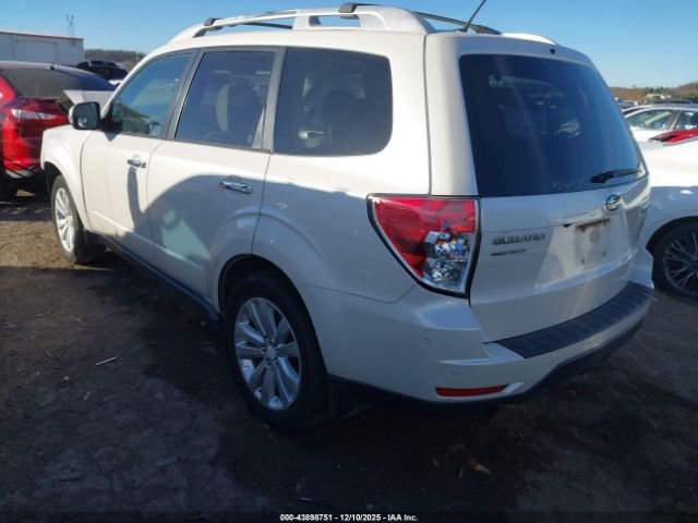 Subaru Forester 2.5x Touring Image 3