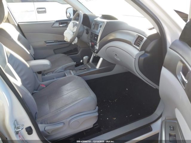 Subaru Forester 2.5x Touring Image 7