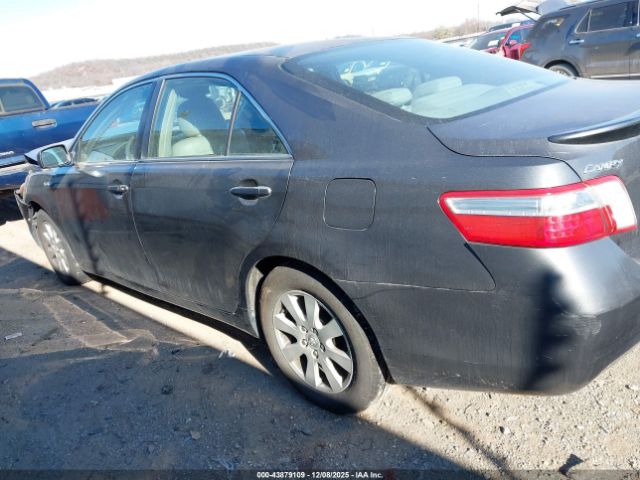 Toyota Camry Image 11