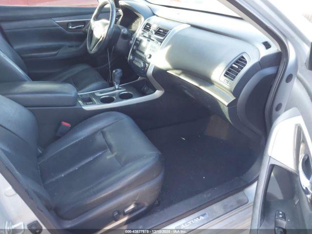 Nissan Altima 2.5 Sl Image 2