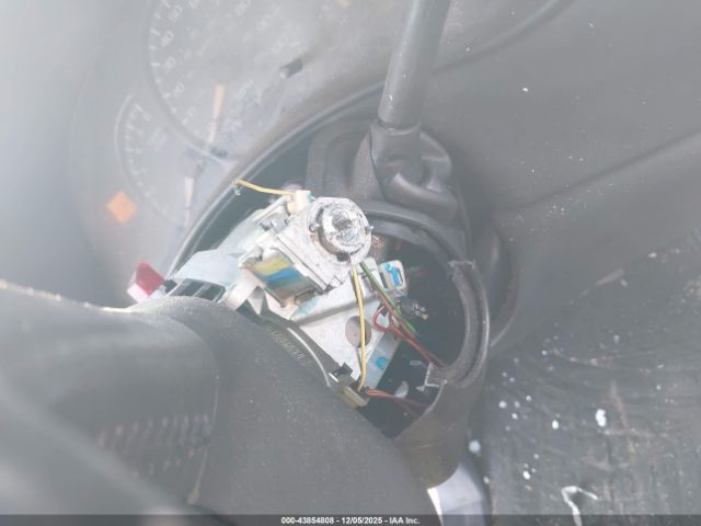 Chevrolet Silverado 1500 Ls Image 10