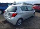 Toyota Yaris Le Image 15
