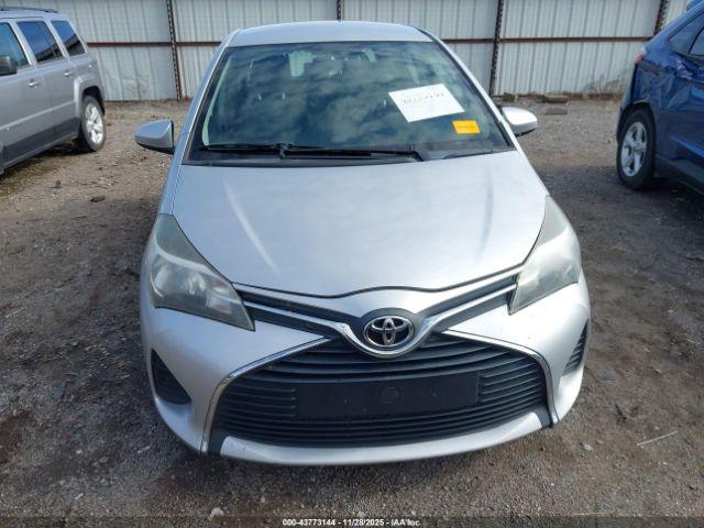 Toyota Yaris Le Image 9